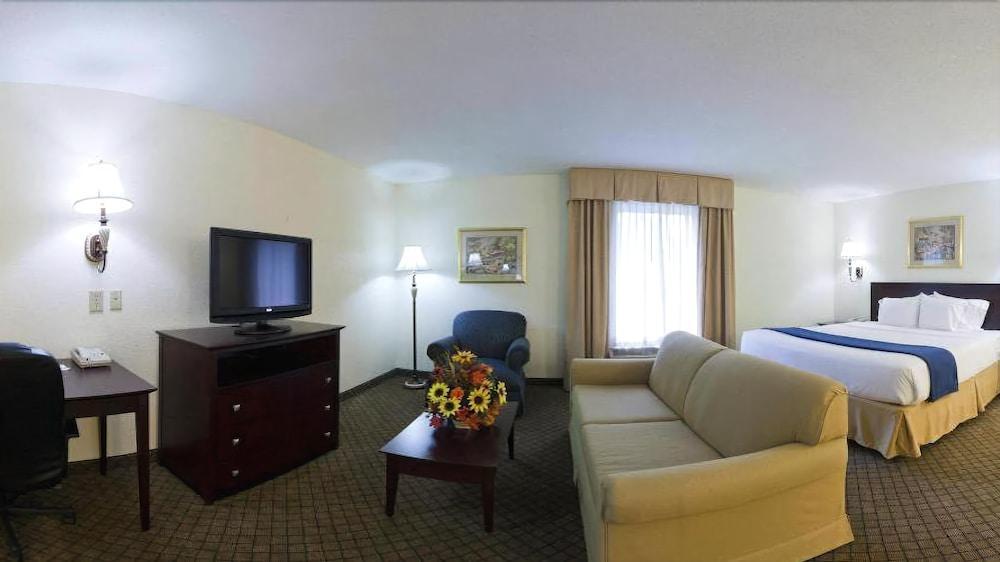 Clarion Pointe-Dillard Near Blue Ridge Mountains Hotel Exterior foto