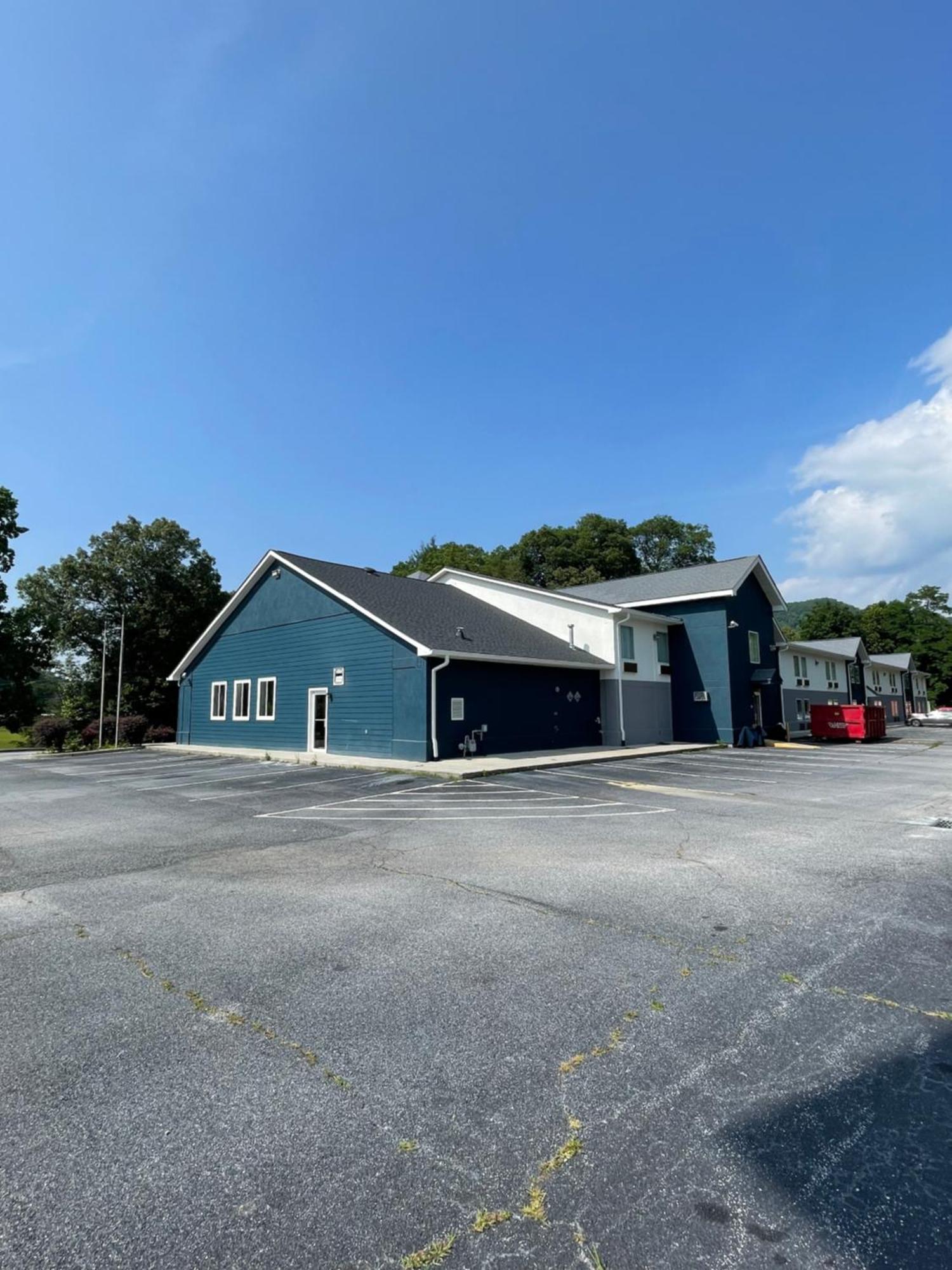 Clarion Pointe-Dillard Near Blue Ridge Mountains Hotel Exterior foto
