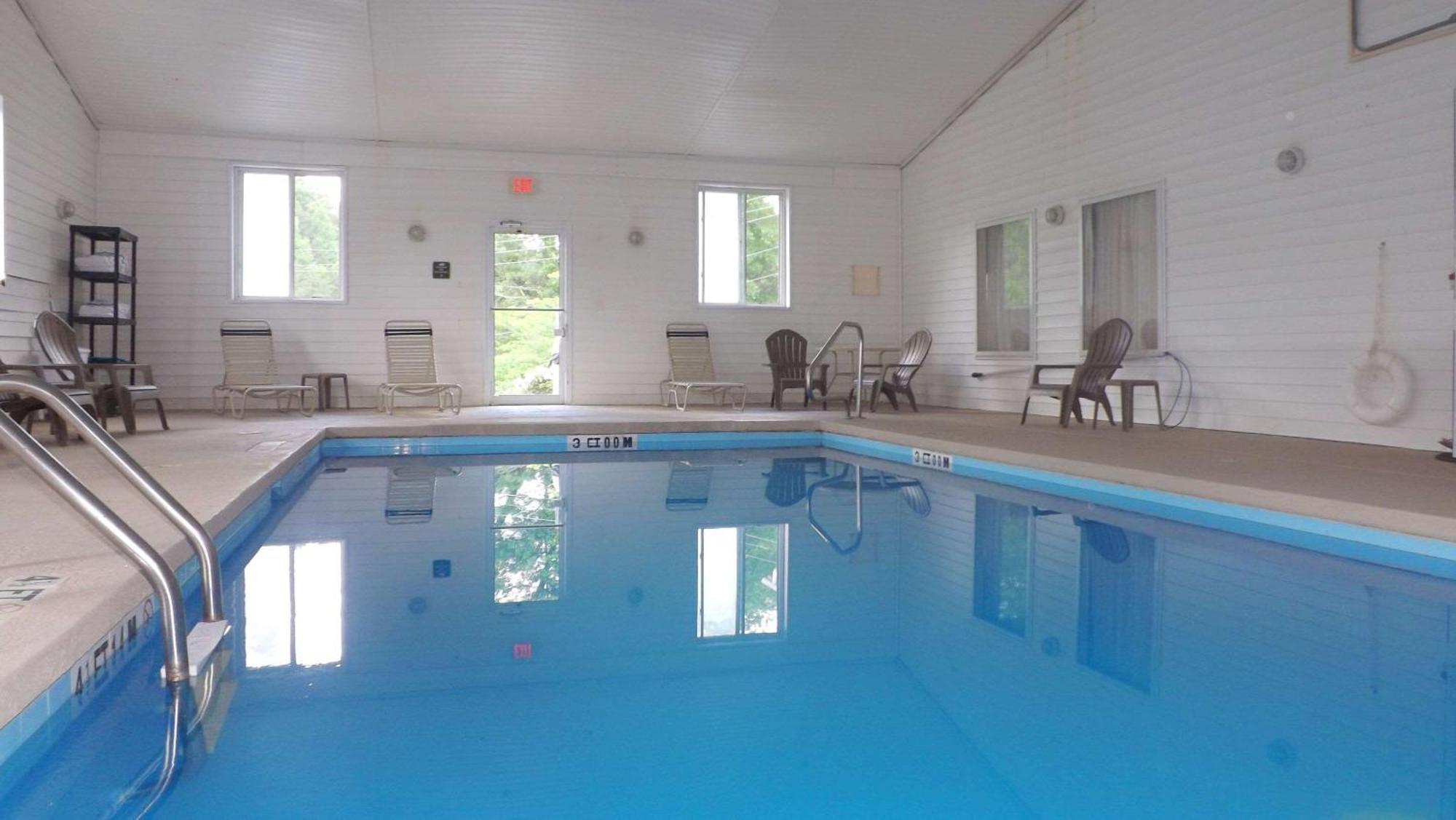 Clarion Pointe-Dillard Near Blue Ridge Mountains Hotel Exterior foto